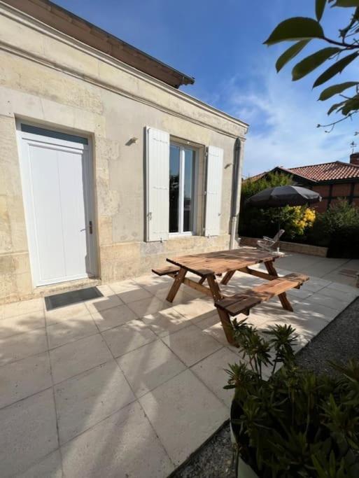 La Petite Angerienne Villa Saint-Jean-dʼAngély Екстериор снимка